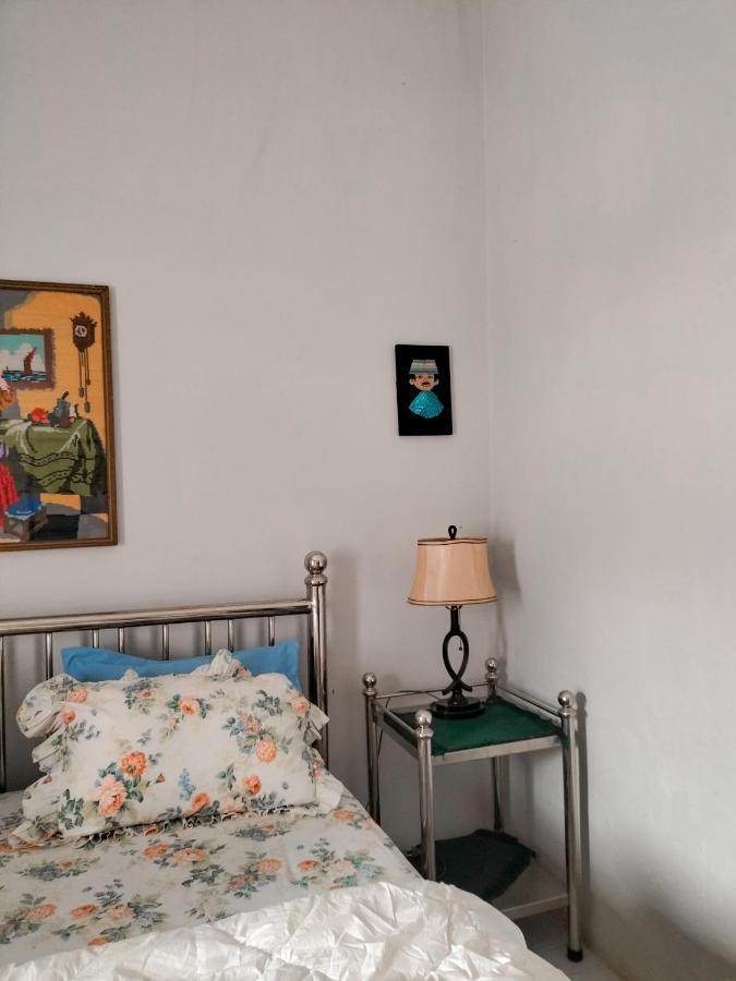 Brussels Homestay Балиге Экстерьер фото